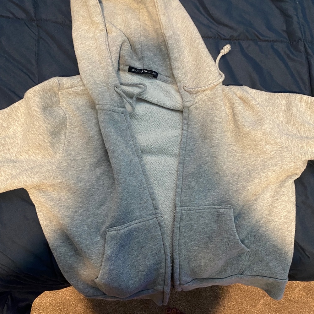 brandy melville zip up crop top jacket